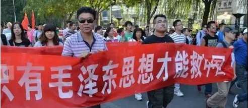 清明节，毛主席纪念堂震惊世界的场面