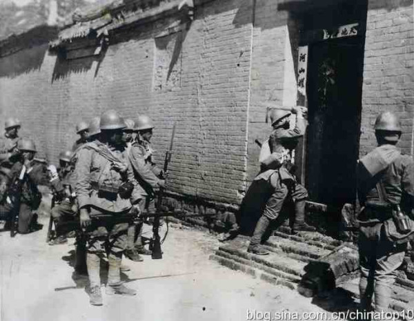 中国向何处去——砸烂旧中国，建设新中国