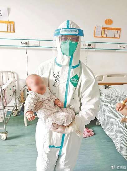 第11次凯旋！ “德叔”完成支援西安抗疫任务