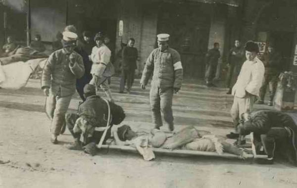 超级工程一览：民国范儿——姜文这番话，为何让公知张鸣勃然大怒？