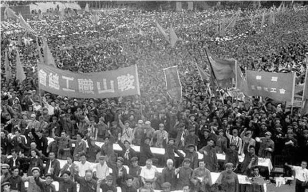 艰难奠基，新中国前三十年史诗般波澜壮阔的工业史（中）