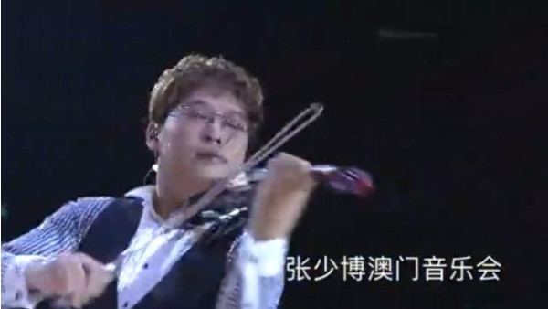 张宏良：应该认真反思澳门成功和香港失败的原因了