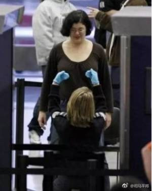 美国的安检搜身