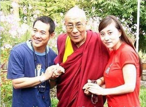喜鹊：赵薇戴立忍台独门再续：赵薇不仅仅是在撒谎