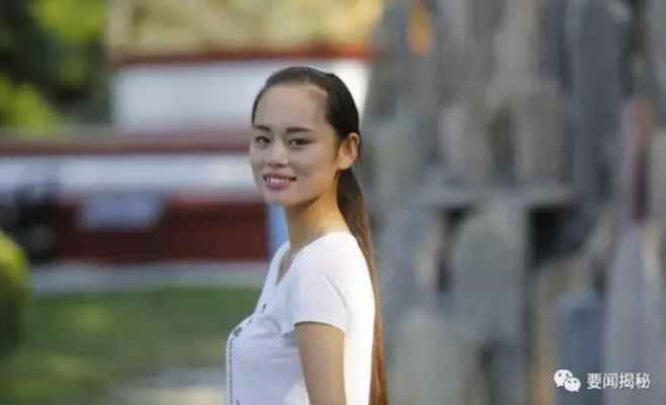 以毛泽东思想为指针坚定不移走社会主义道路的楷模