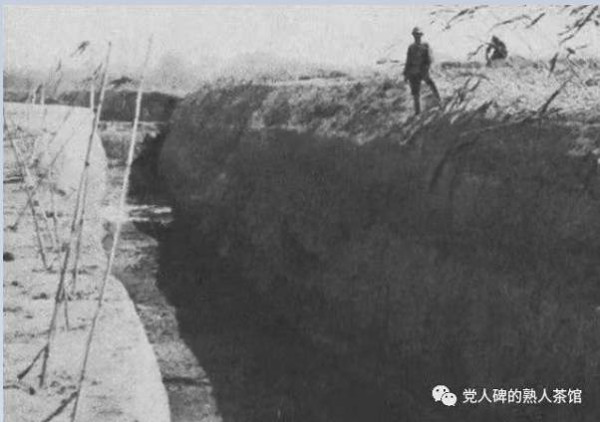 看不得群众受苦，这才是真正的共产党员！