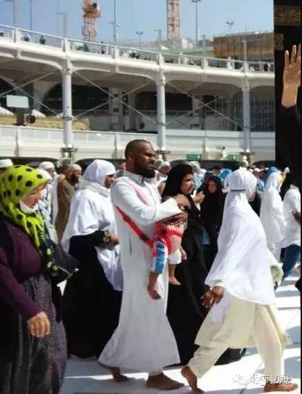 张承志：英特纳雄纳尔一定要实现