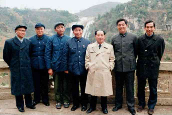 毛泽东时代的工业革命——中国复兴的基石