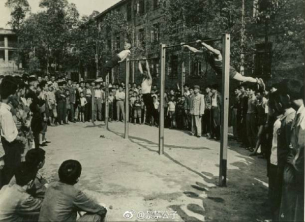 发展体育运动增强人民体质 看我国五十年前的体育运动会老照片