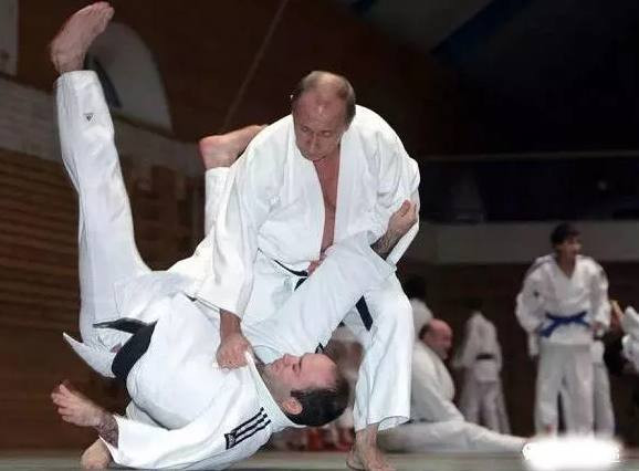 普京：要不是走投无路，谁会来当这个总统啊！