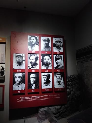 赵丹阳:参观“抗战胜利七十周年”纪念展:缅怀先烈、牢记使命!