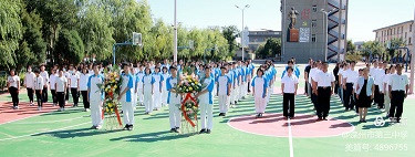 九九的怀念，久久的情怀——滦州三中纪念毛主席逝世44周年