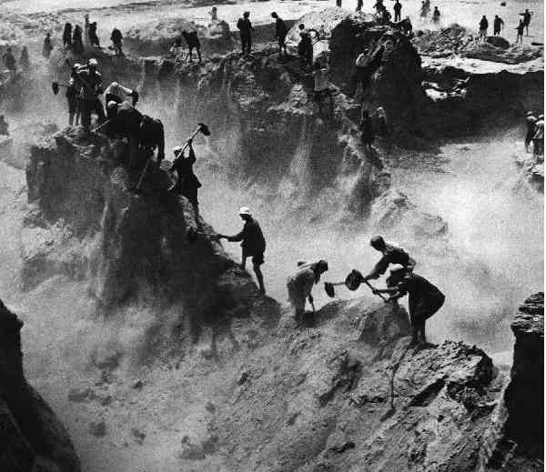 激情岁月！共和国留下父辈们创业的足印（14）