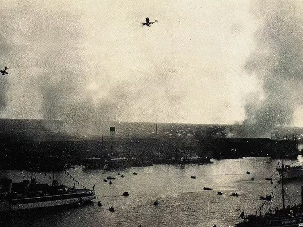 张宏良：八一三事变——国民党消极抗战的悲剧