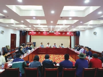 在玉树人民心中绘出多彩画卷