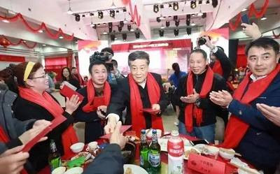子午：怀念宗庆后?比烂的结果……