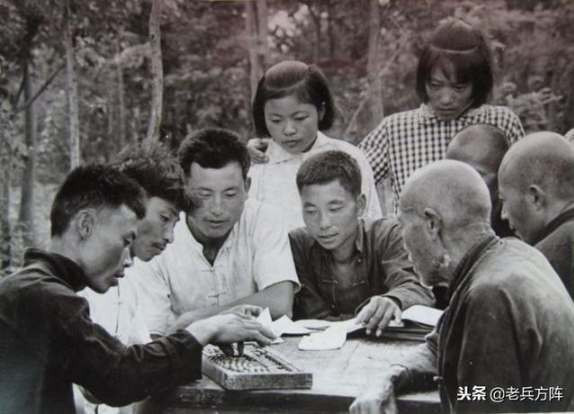 新中国70年代初期欣欣向荣的农村人民公社