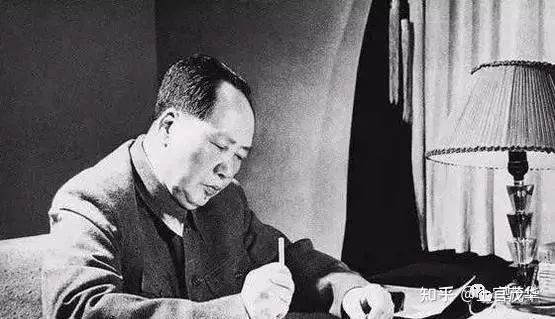 《将革命进行到底》——毛主席的新年献词打开中华民族崭新的历史篇章