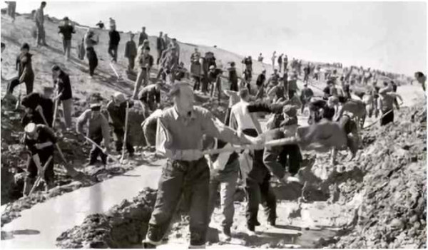 艰难奠基，新中国前三十年史诗般波澜壮阔的工业史（中）