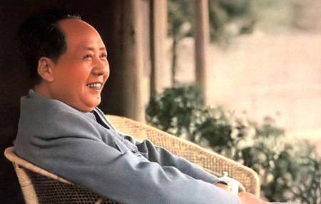 张宏良推荐阅读：何宏斌：非毛化丧失国格与民族尊严