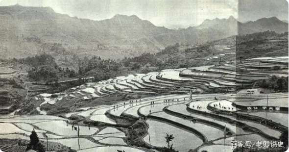 老照片:新中国70年代初期欣欣向荣的农村人民公社