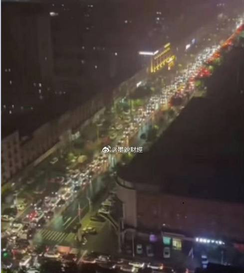 性命攸关还不忘收费？