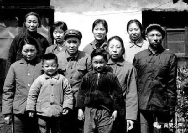 重读毛选第五卷，我恍然大悟……