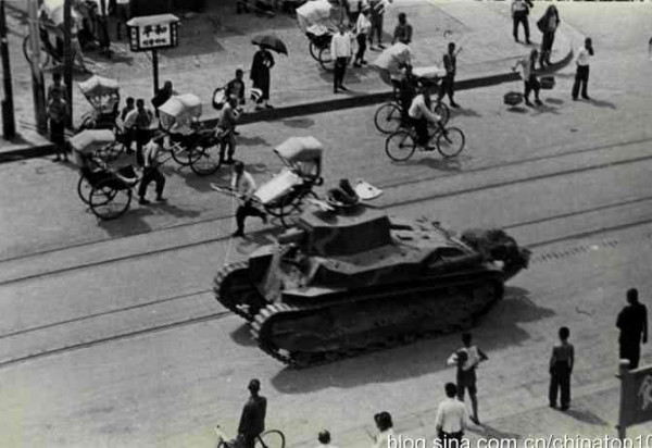 超级工程一览：民国范儿——姜文这番话，为何让公知张鸣勃然大怒？