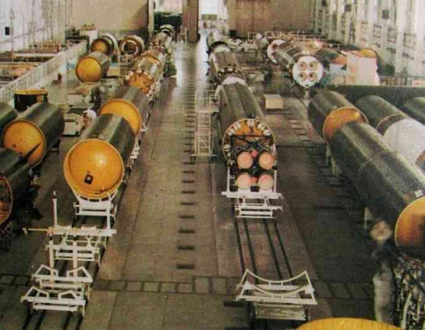 毛泽东时代的工业革命——中国复兴的基石