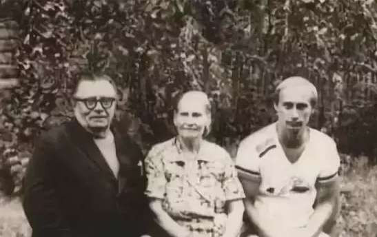 张宏良：平民价值观的人，才能够成为一个伟大的领导人