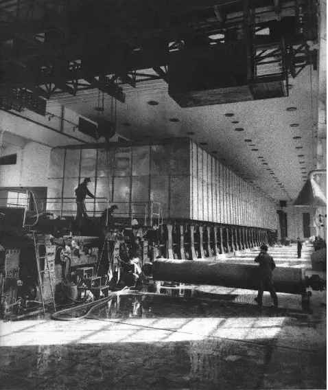 激情岁月！共和国留下父辈们创业的足印（4）