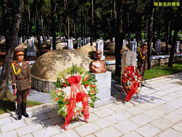 毛泽东顶天立地不惧强势!