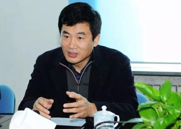 省国资委前主任搞迷信遭双开 曾来港求符放枕头底