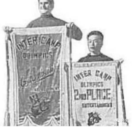 “毛主席万岁！志愿军万岁！”在联合国军战俘奥运会场响起