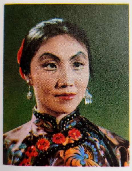 化妆造型图：革命现代舞剧《红色娘子军》精装版资料（1）