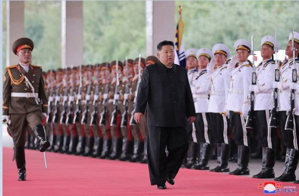 朝鲜劳动党总书记、朝鲜民主主义人民共和国国务委员长金正恩同志从平壤启程出访俄罗斯