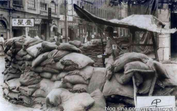 超级工程一览：民国范儿——姜文这番话，为何让公知张鸣勃然大怒？