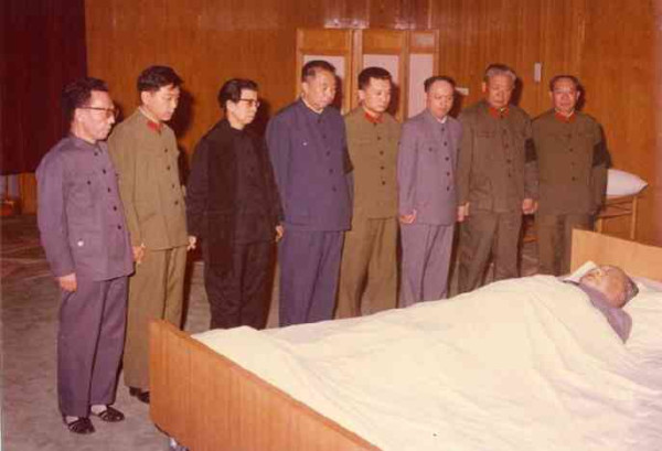 庆五一，新中国工程掠影