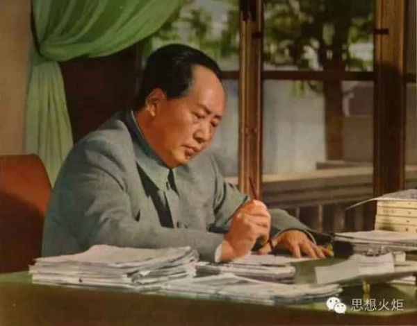毛主席对战争与和平的思考与应对