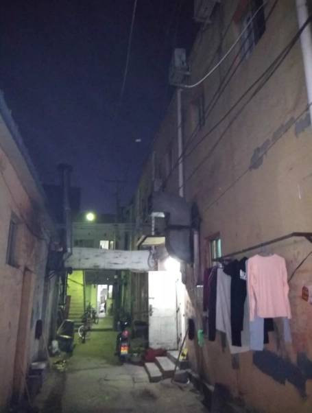 魏公仁:卧底仓库，实地拍摄，透视中国物流产业和物流工人
