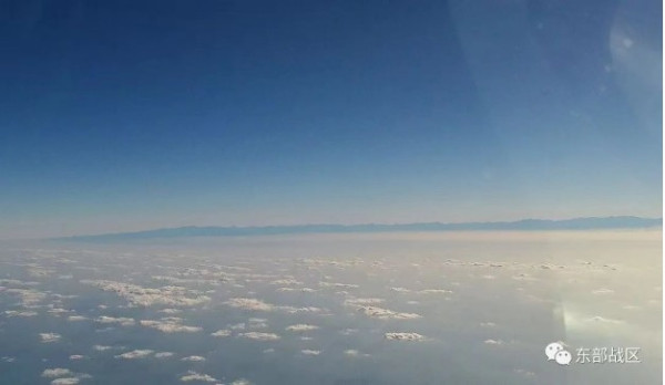 东部战区位台岛周边海空域组织诸军兵种联合战备警巡和联合火力打击演练