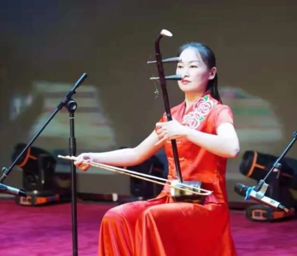 南街村艺术职业学校生源培养基地在河南省雅圣思教育基地隆重挂牌