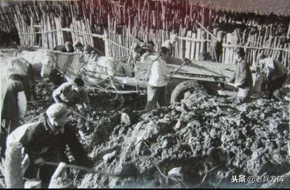 新中国70年代初期欣欣向荣的农村人民公社