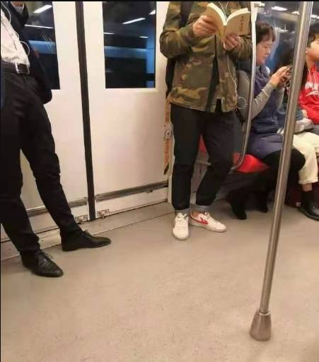 张宏良：手捧毛选的青年就是复活的毛泽东