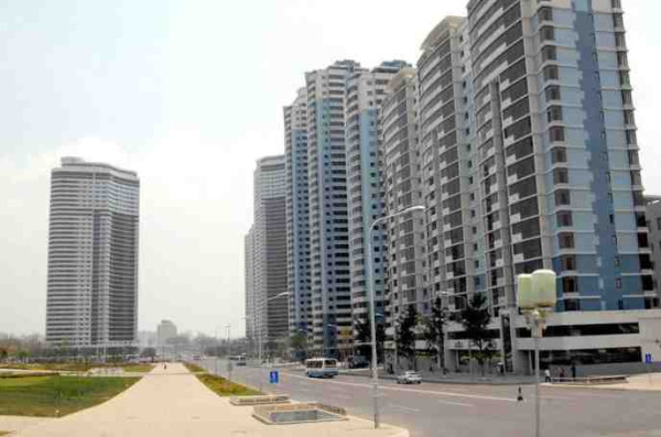 中华民族的子孙应当知道的关于毛主席的十四个谬论