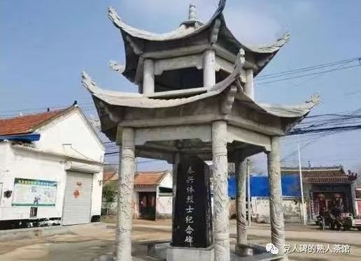 看不得群众受苦，这才是真正的共产党员！