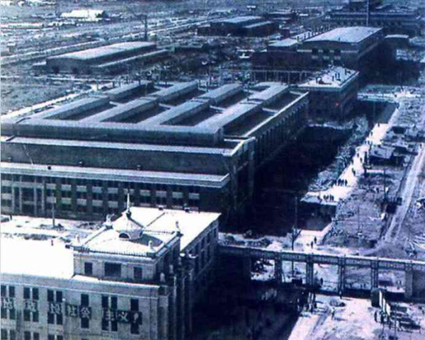 庆五一，新中国工程掠影