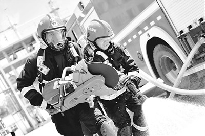 远方，青春壮丽如山河