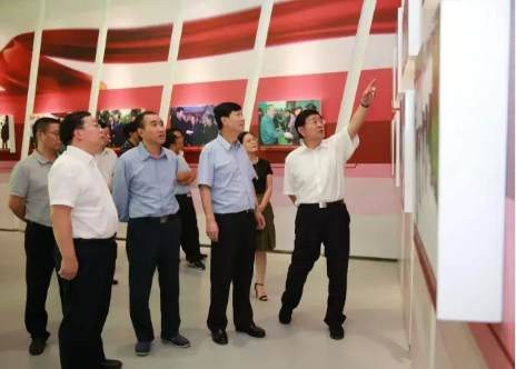 云南昭通市党政代表团到毕节考察