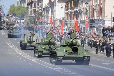 俄罗斯符拉迪沃斯托克举行阅兵纪念卫国战争胜利78周年